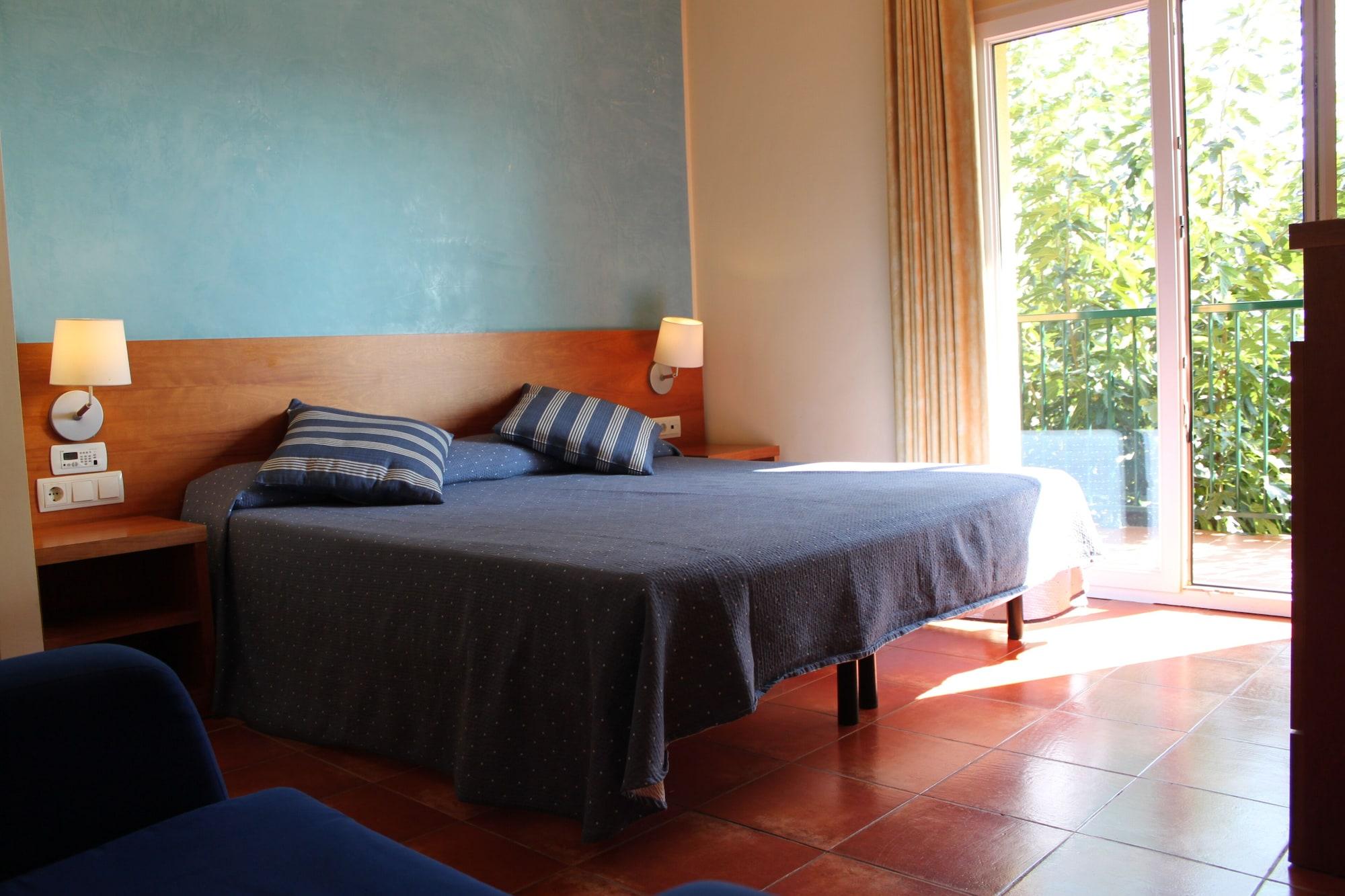 Hotel Picasso ตอร์โรเอยา เด มอนต์กรี ภายนอก รูปภาพ
