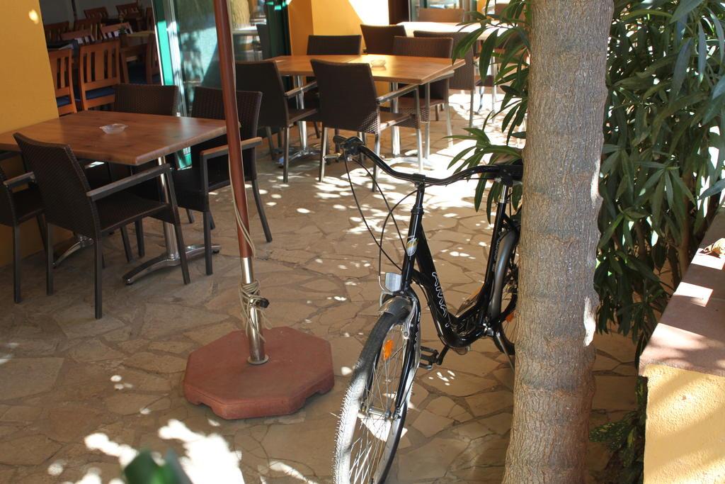 Hotel Picasso ตอร์โรเอยา เด มอนต์กรี ภายนอก รูปภาพ