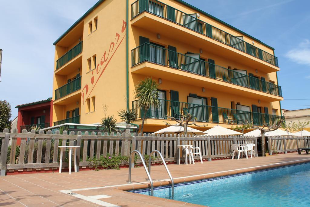 Hotel Picasso ตอร์โรเอยา เด มอนต์กรี ภายนอก รูปภาพ