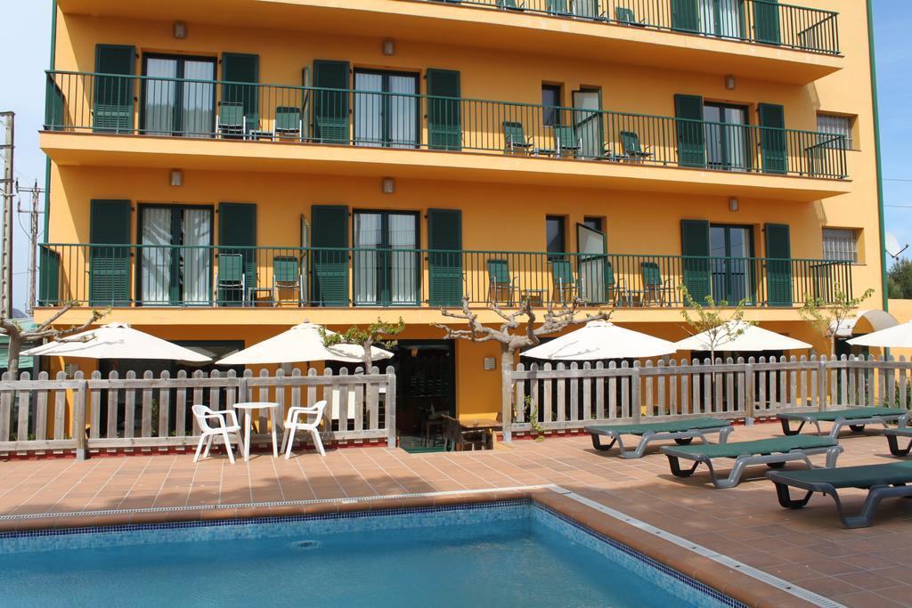 Hotel Picasso ตอร์โรเอยา เด มอนต์กรี ภายนอก รูปภาพ